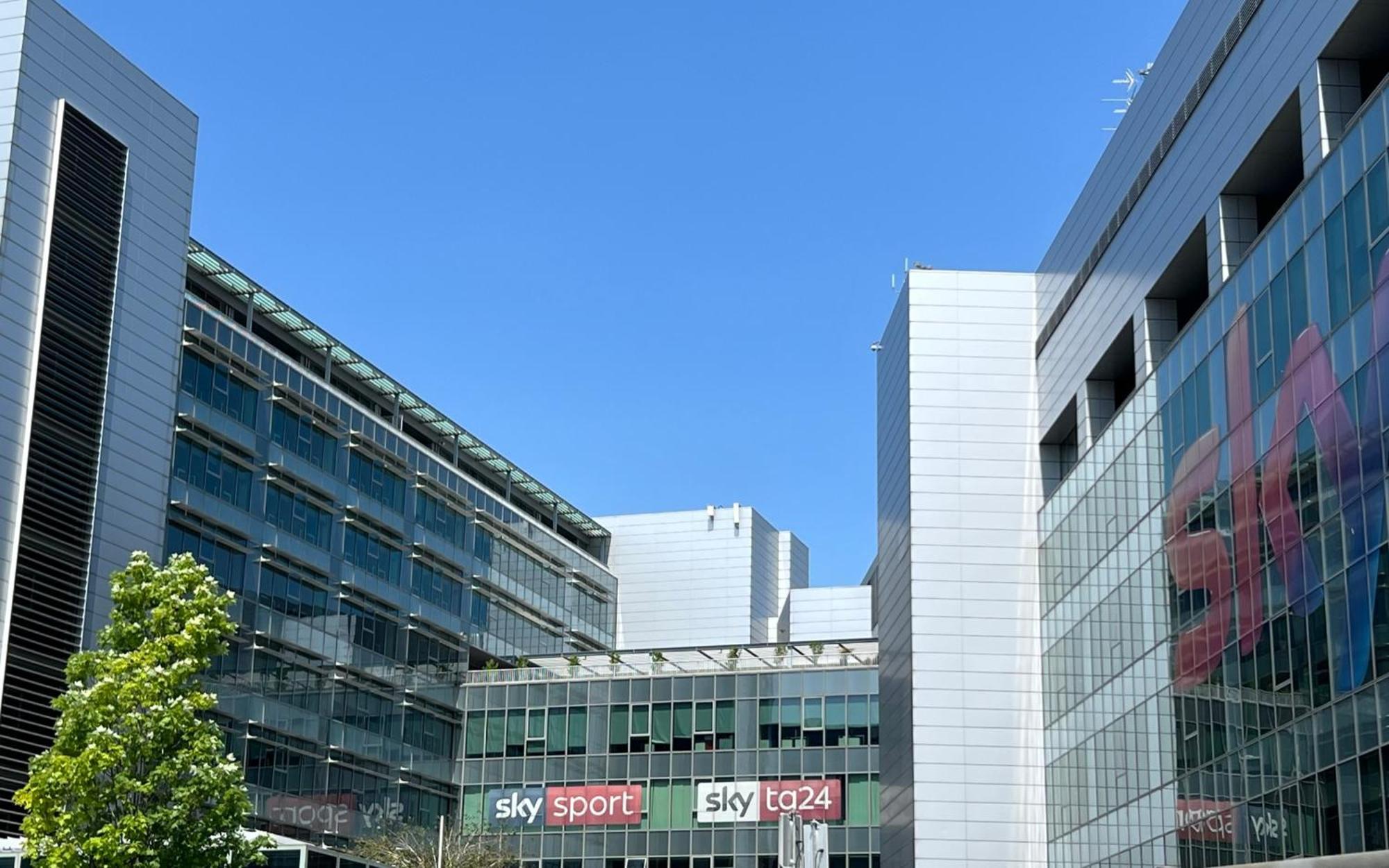 Santa Giulia Suite - Futurismo 17 Milão Exterior foto